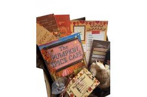 Autumn Book Box \\"Pumpkin Spice Cafe\\"